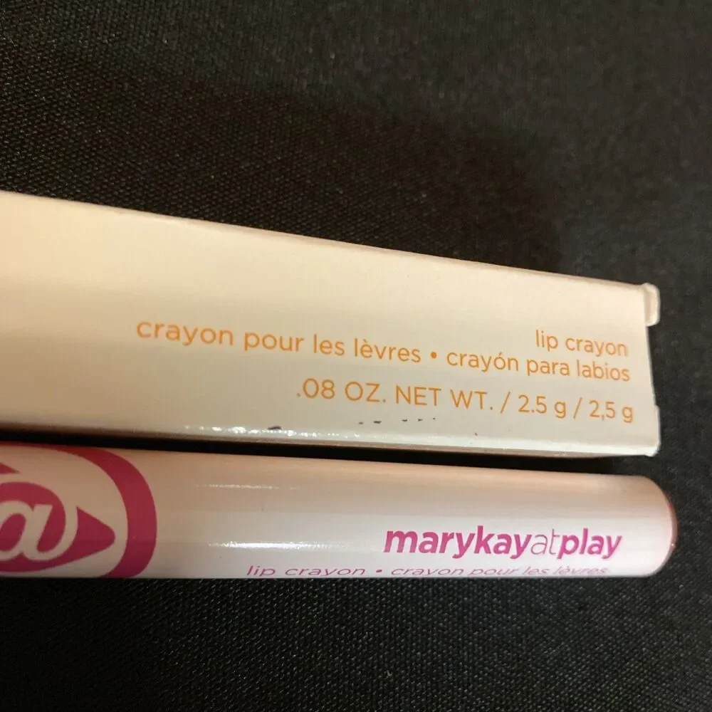 Mary Kay At Play Lip Crayon Violet Love